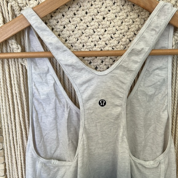 Lululemon Stylish Ombre Tank Top - Picture 4 of 4